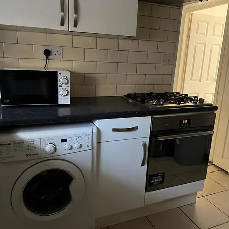Charming 2 Bed Apartment In Central London